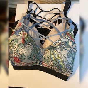 Bundle 32DD VS sports bra